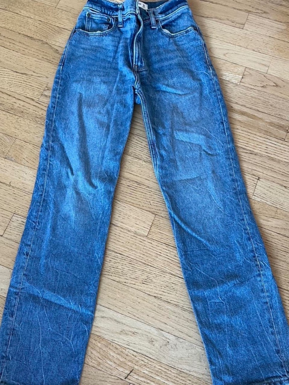 Abercrombie & Fitch Women's 90s straight ultra high rise Jeans